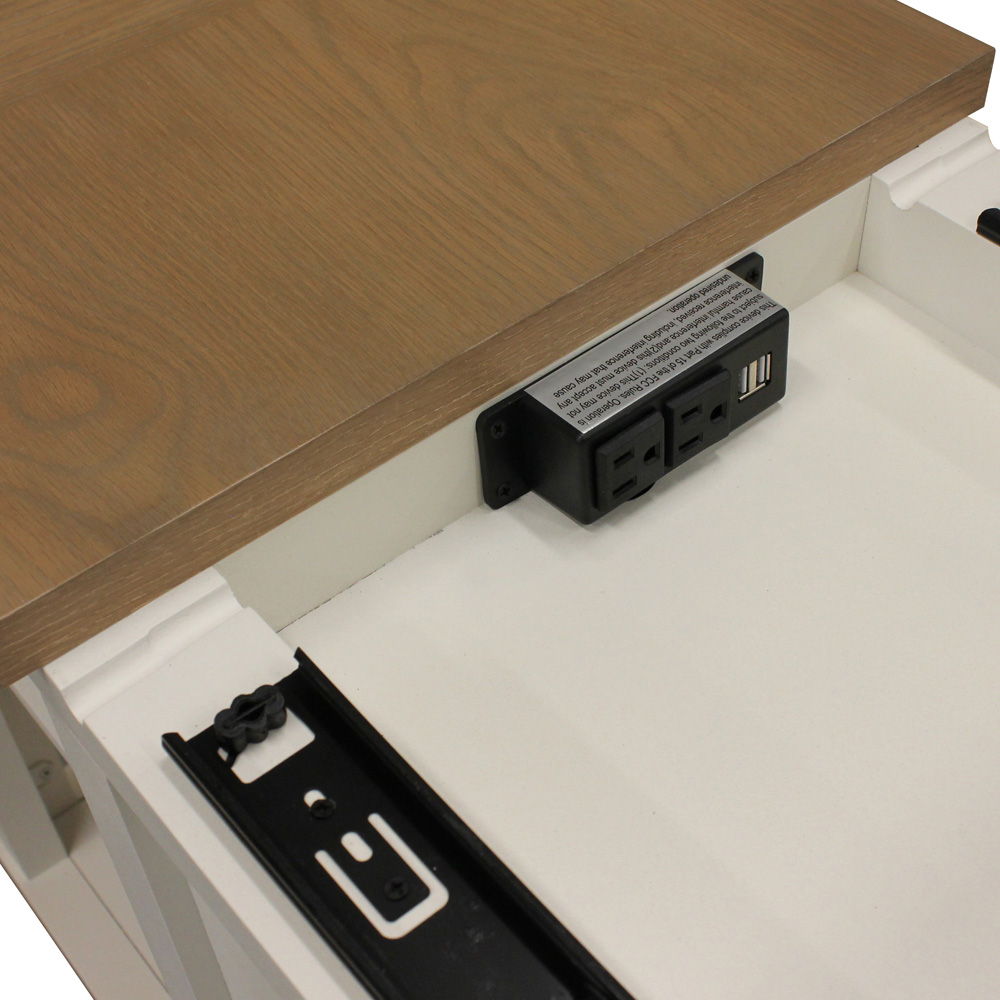 Americana Modern - Chairside Table