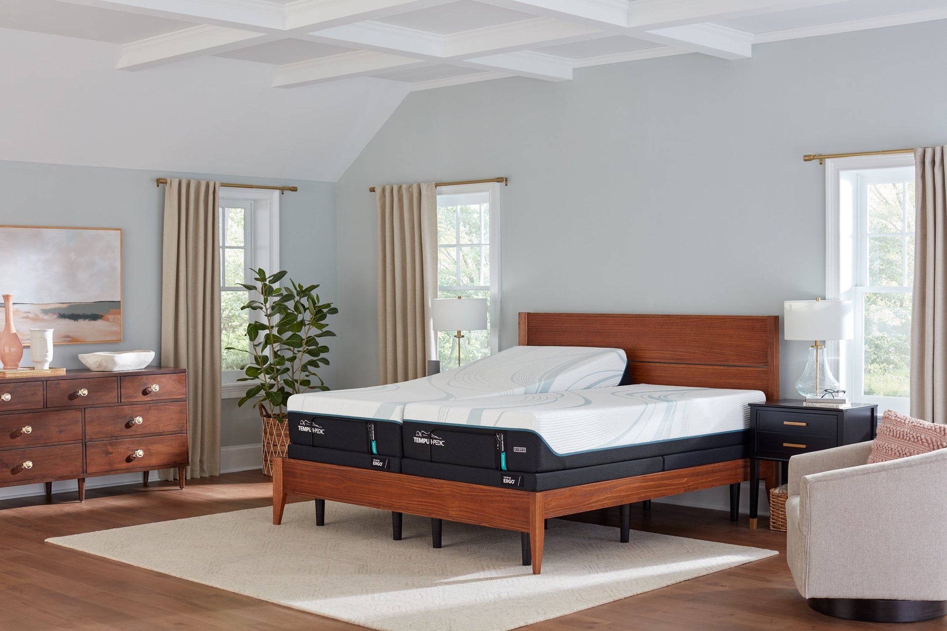 Tempur-Pedic Adapt® 11" Medium Hybrid Mattress - Mattress Overstock | Mattress Store | Kentucky