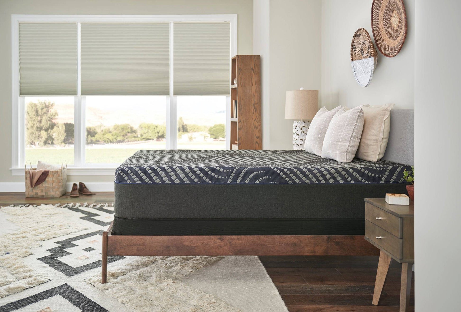 Sealy Posturepedic® Plus Albany Medium 13" Hybrid Mattress - Mattress Overstock | Mattress Store | Kentucky