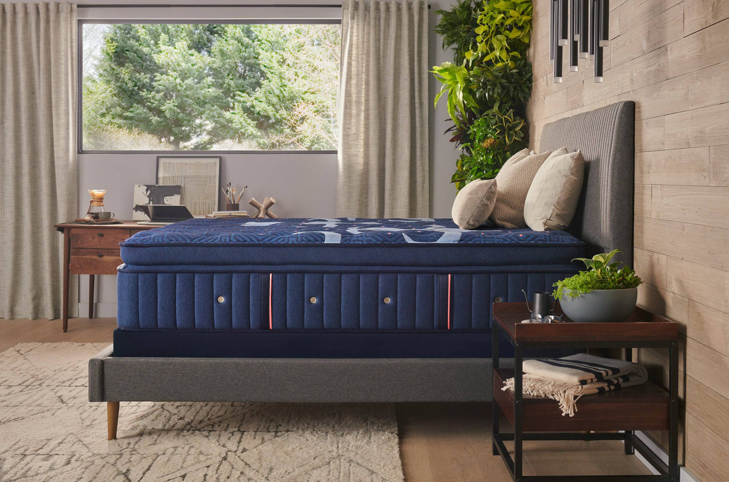 Stearns & Foster® Lux Estate Medium Euro Pillow Top - Mattress Overstock | Mattress Store | Kentucky