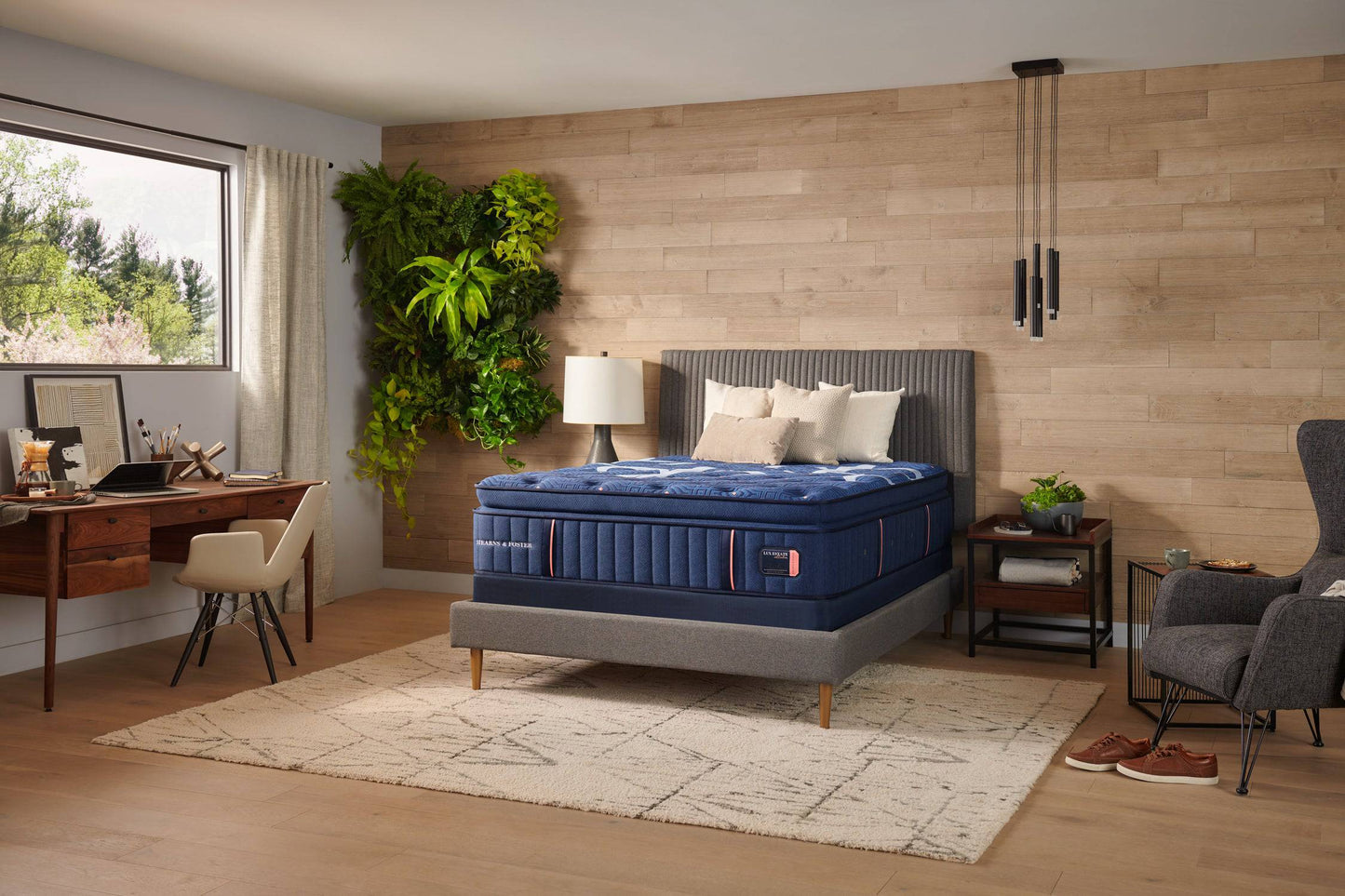 Stearns & Foster® Lux Estate Medium Euro Pillow Top - Mattress Overstock | Mattress Store | Kentucky