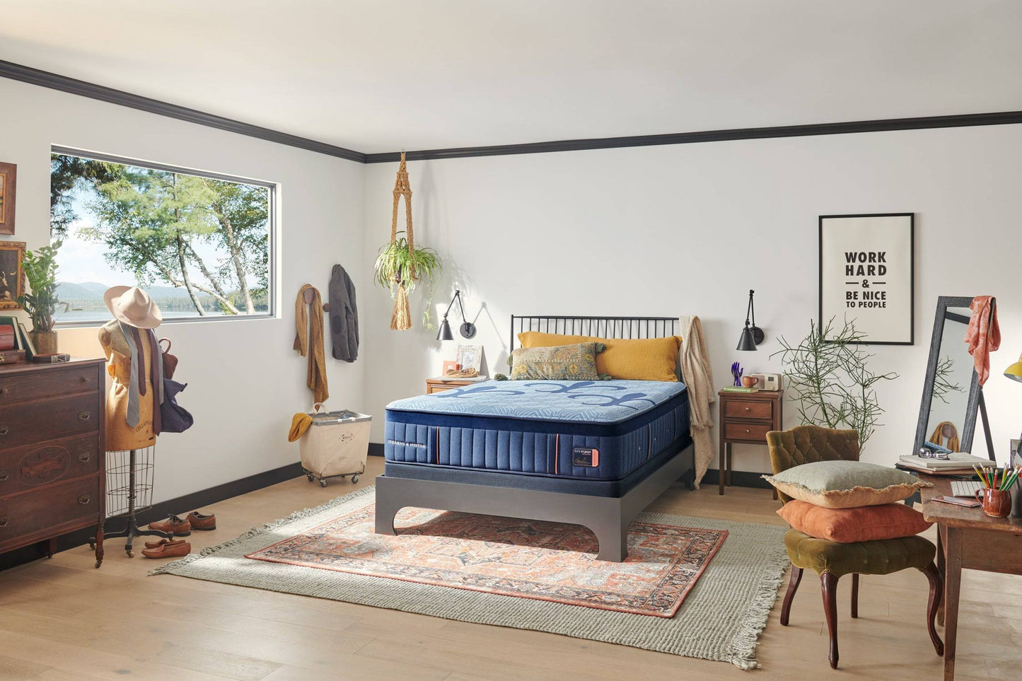 Stearns & Foster® Lux Hybrid Medium - Mattress Overstock | Mattress Store | Kentucky