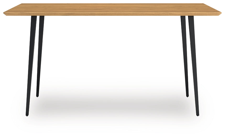Gretlynn Rectangular Dining Room Table