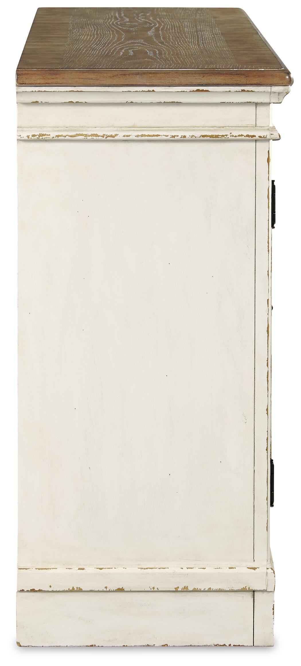 Realyn Dining Room Server
