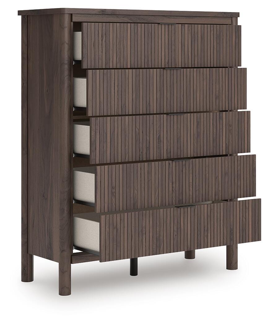 Pamytta Full Panel Bed, Dresser, Mirror, Chest and Nightstand
