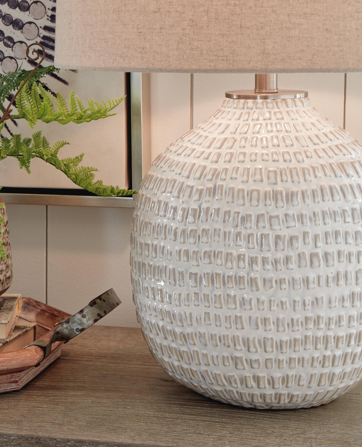Jamon Ceramic Table Lamp (1/CN)