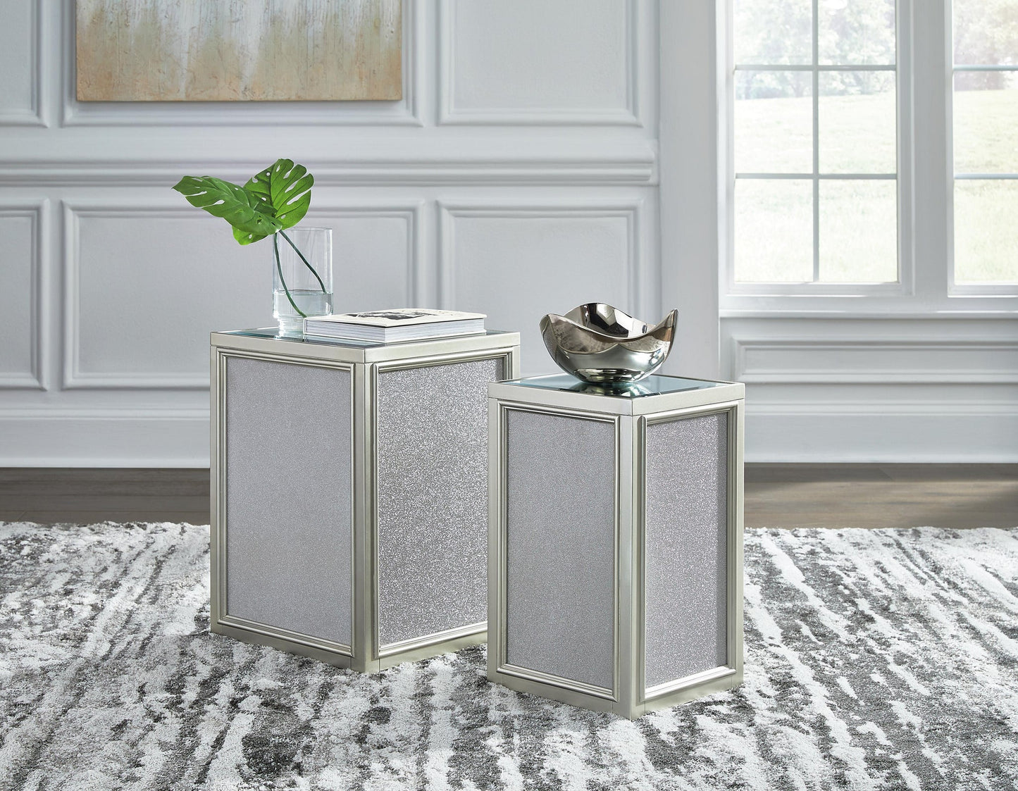Traleena Nesting End Tables (2/CN)