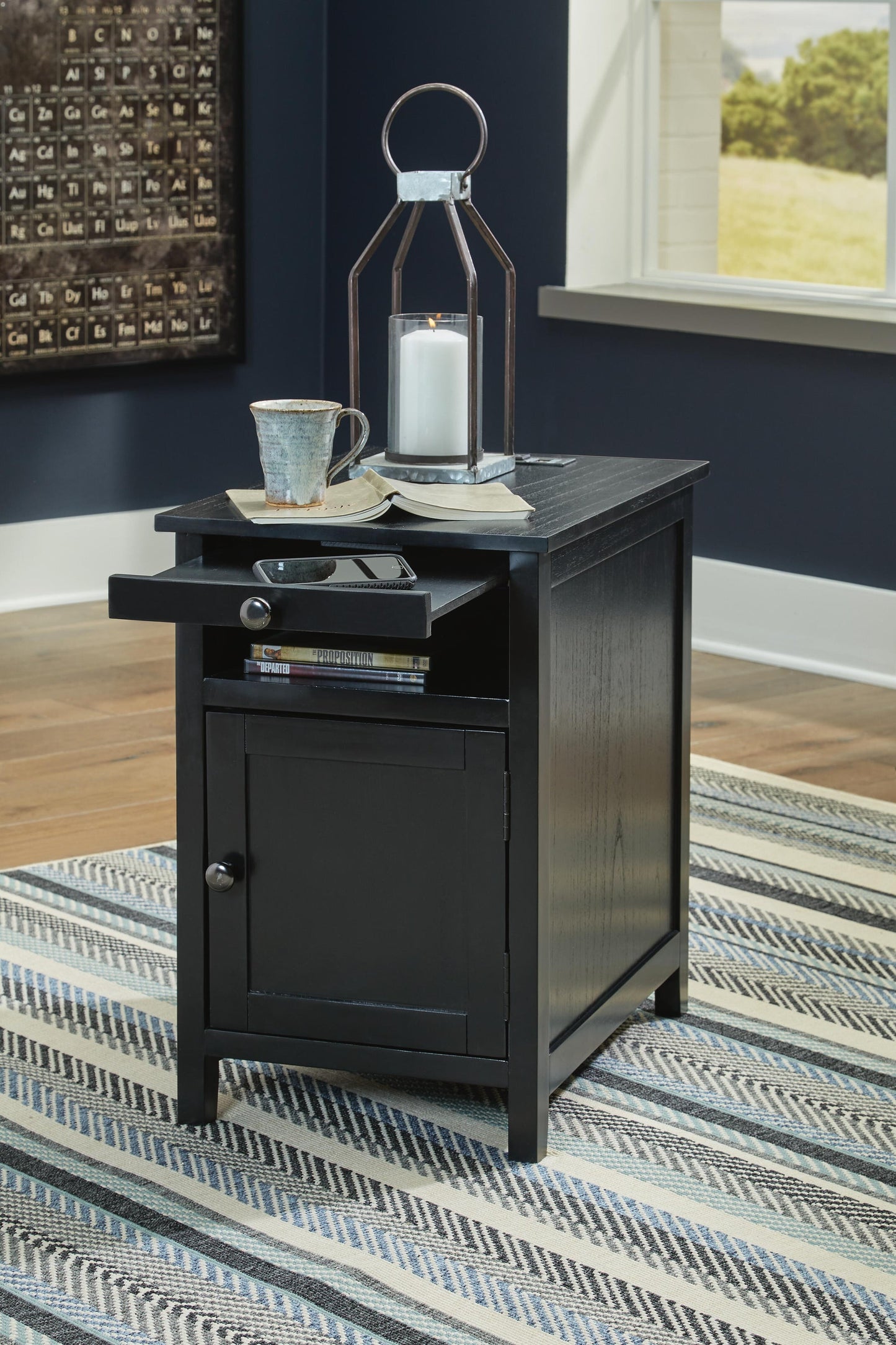 Treytown Chair Side End Table