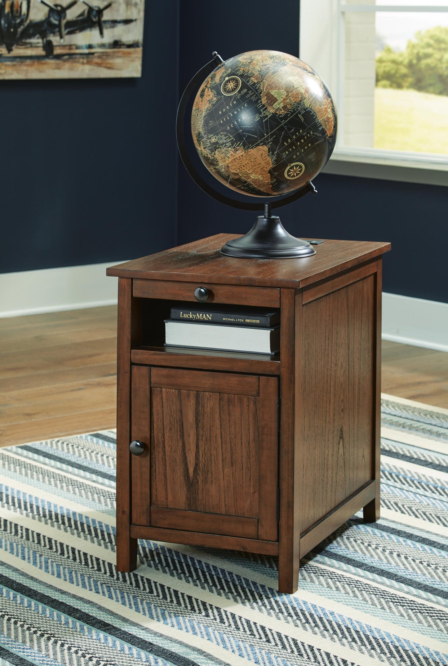 Treytown Chair Side End Table