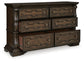 Maylee Dresser