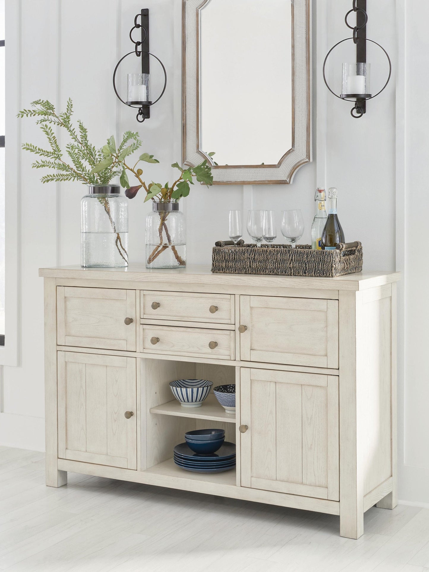 Robbinsdale Dining Room Server