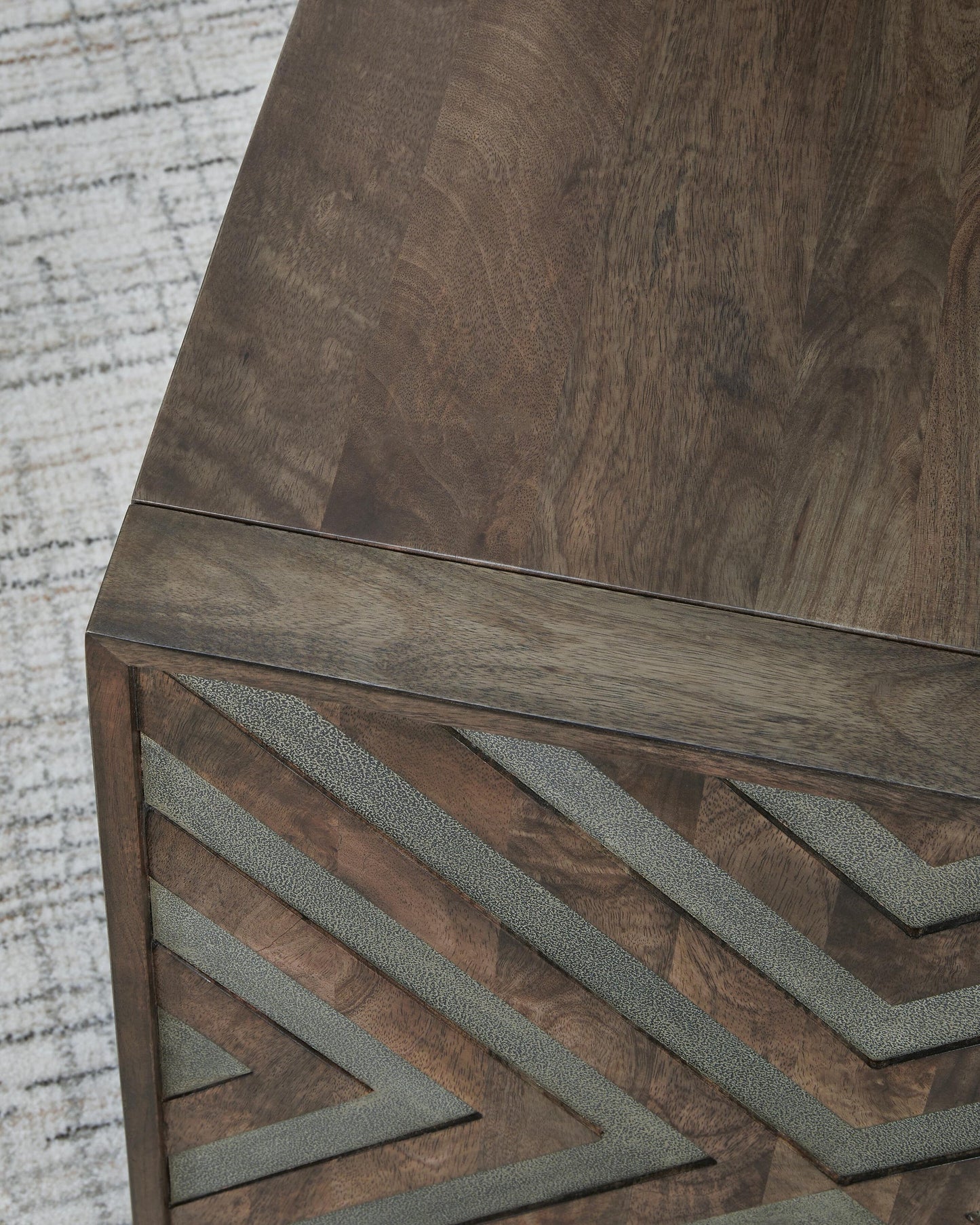 Dreggan Square End Table