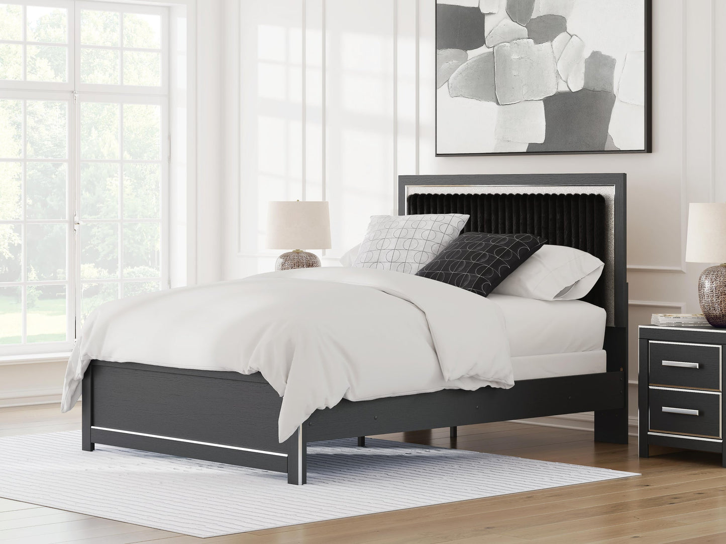Zuraleus Queen Upholstered Panel Bed