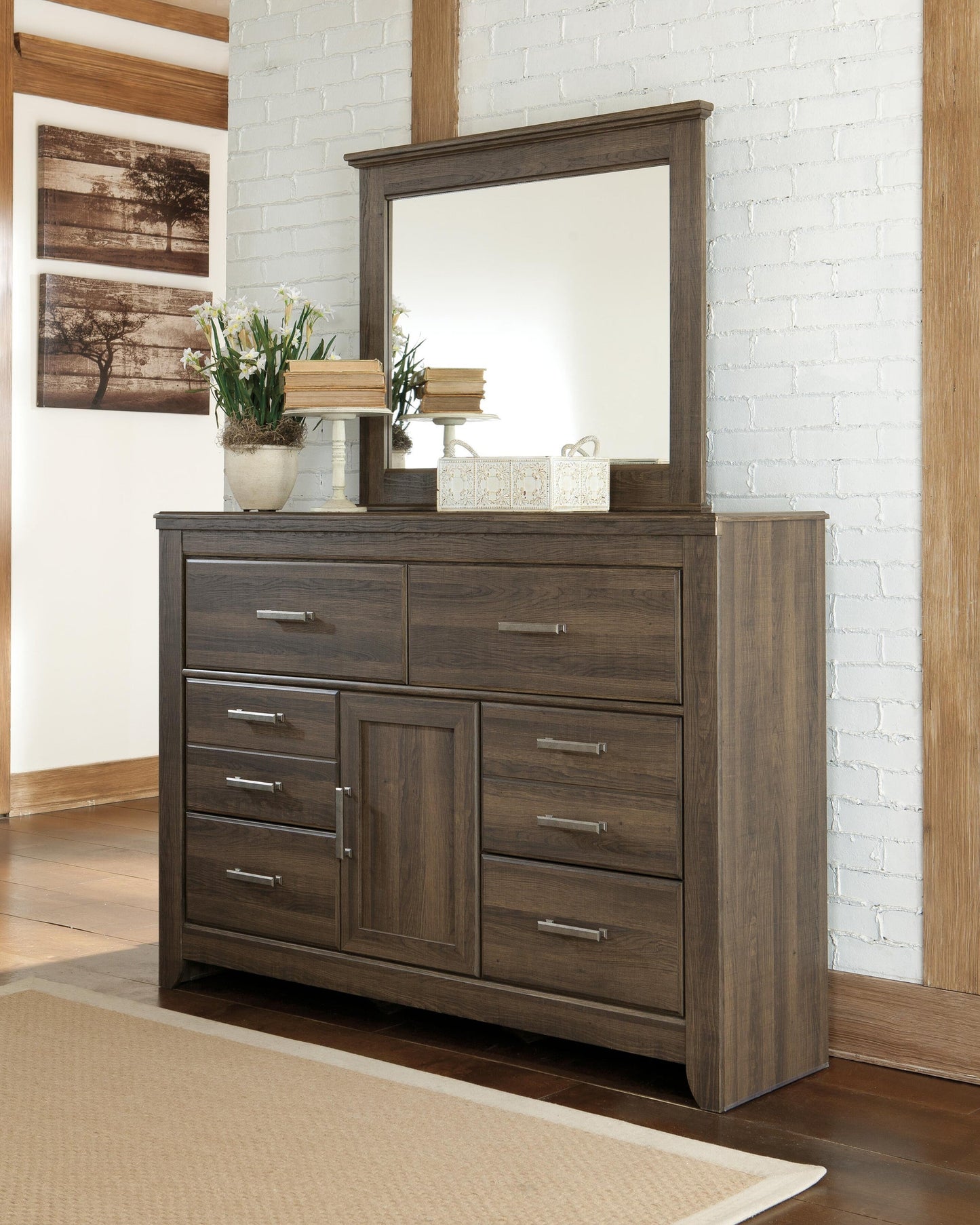 Juararo Queen Panel Headboard Bed with Mirrored Dresser, Chest and Nightstand