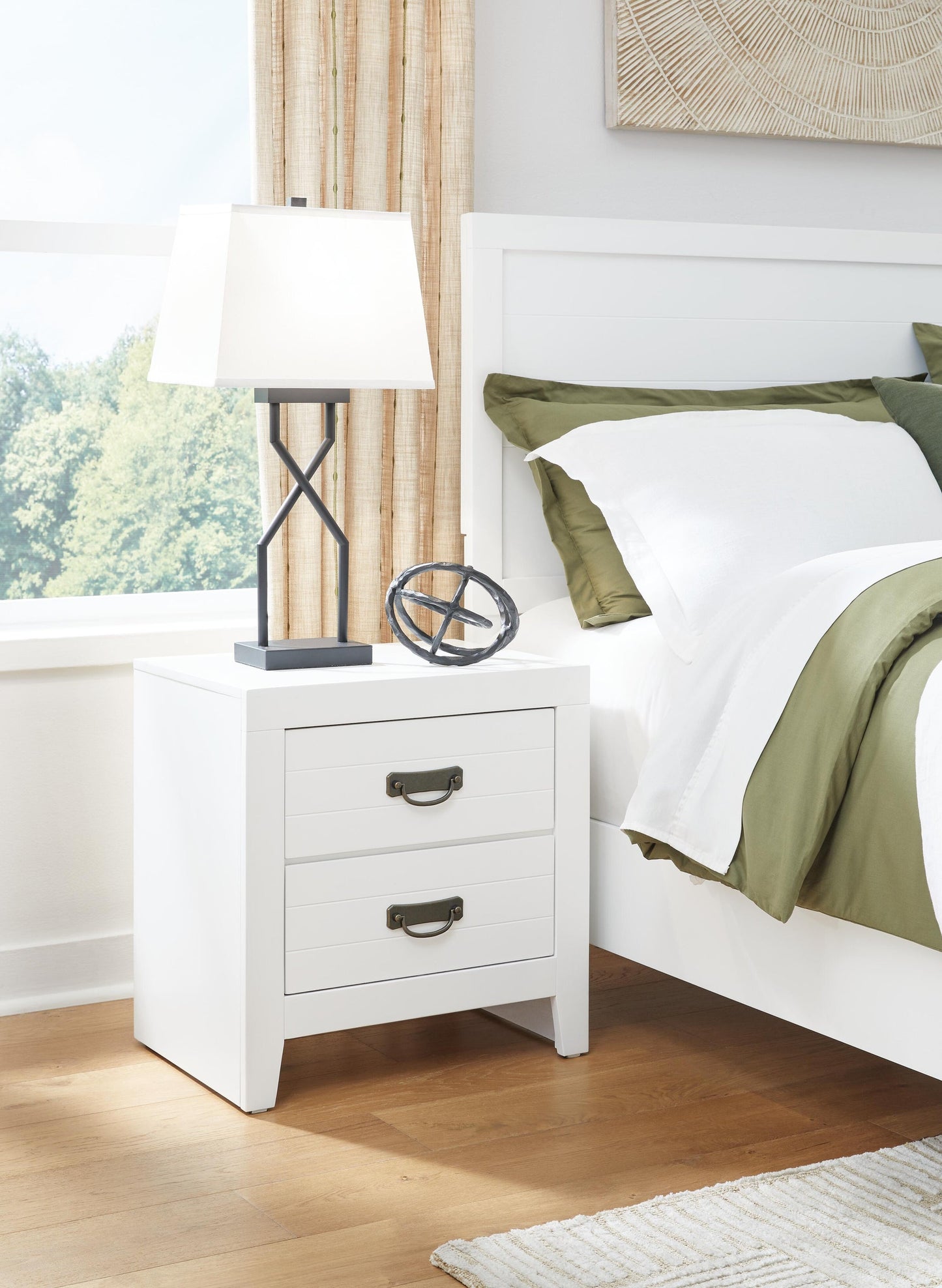 Binterglen Twin Panel Bed with Mirrored Dresser and Nightstand
