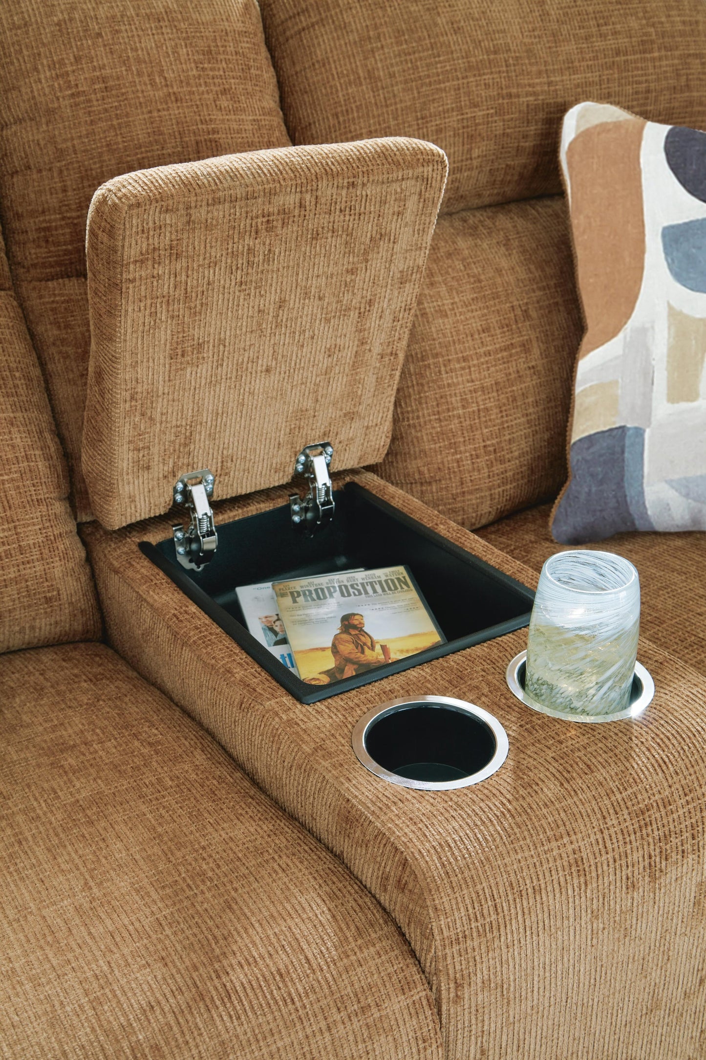 Kanlow Sofa and Loveseat