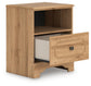 Galletyn Queen Panel Bed with Mirrored Dresser and Nightstand