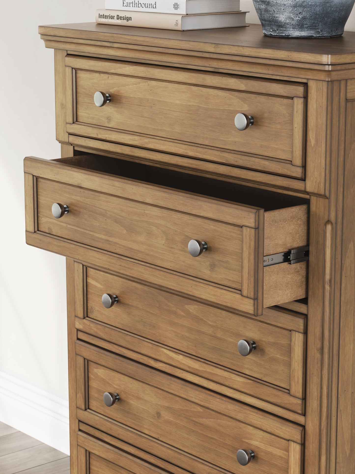 Vandenmore King Storage Sleigh Bed with Mirrored Dresser, Chest and Nightstand