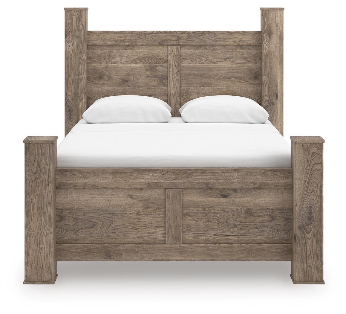 Keithland Queen Poster Bed with Mirrored Dresser