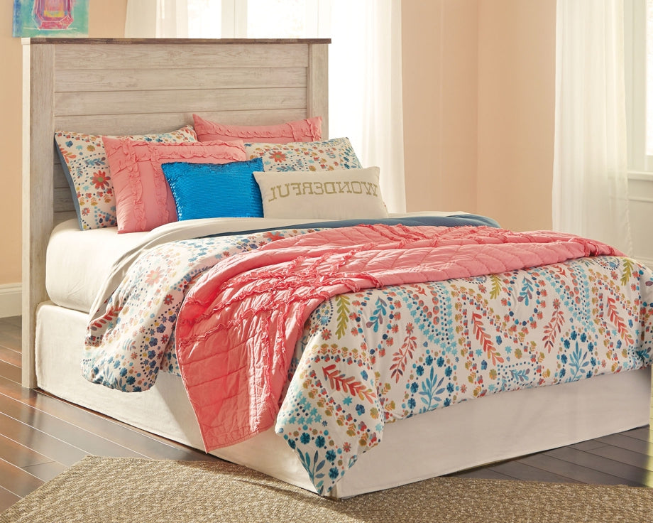 Willowton  Panel Bed